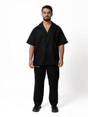 Black short sleeve shirt