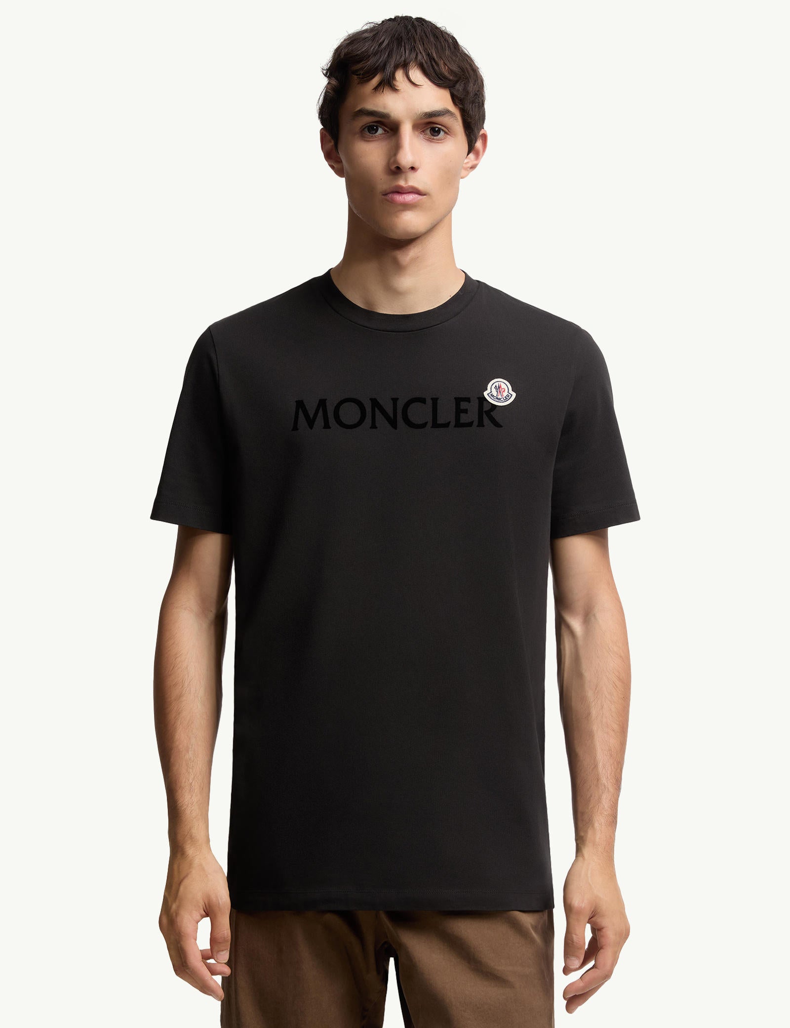 flocked-logo-cotton-t-shirt-men-black-moncler-3.jpg