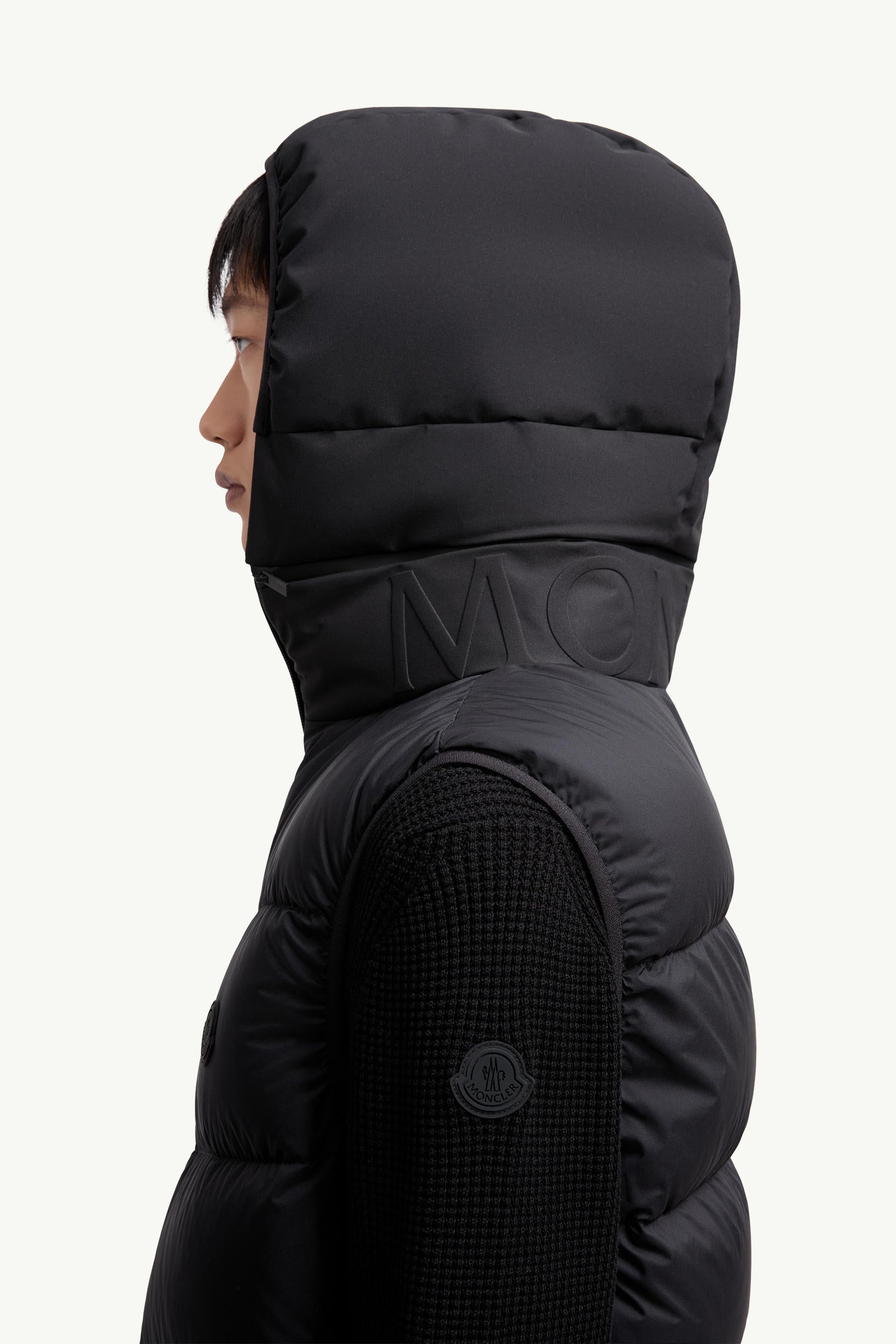 GUERSAC DIAGONAL-QUILTED HOODED DOWN VEST