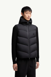 GUERSAC DIAGONAL-QUILTED HOODED DOWN VEST