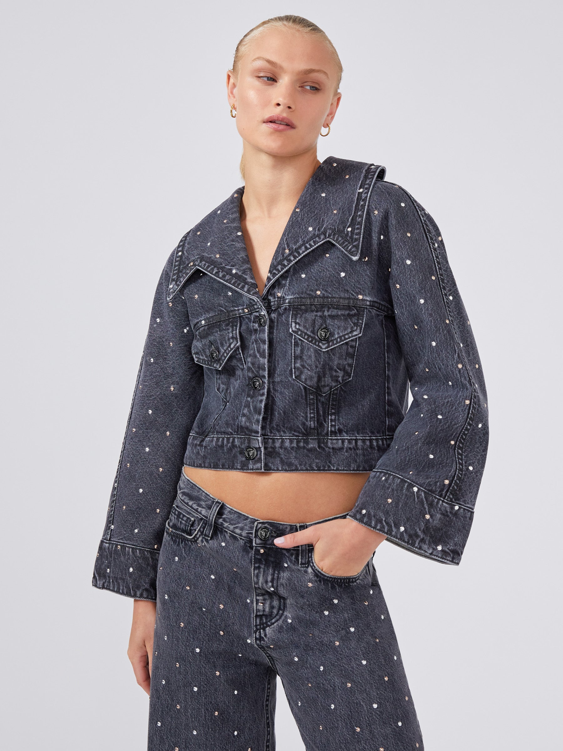 STUDDED DENIM JACKET ACID WASH BLACK