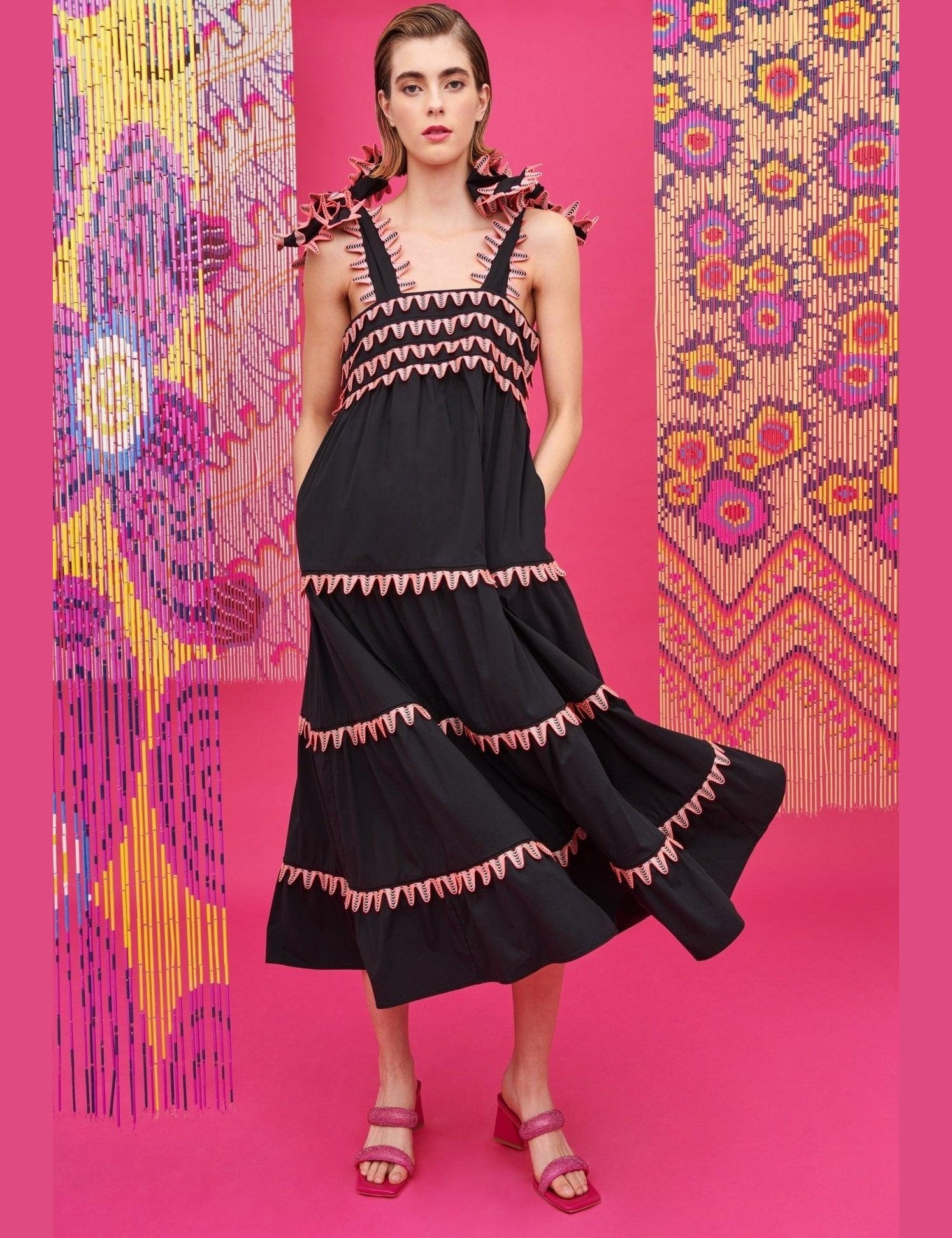 kelly-dress-black-261481.jpg