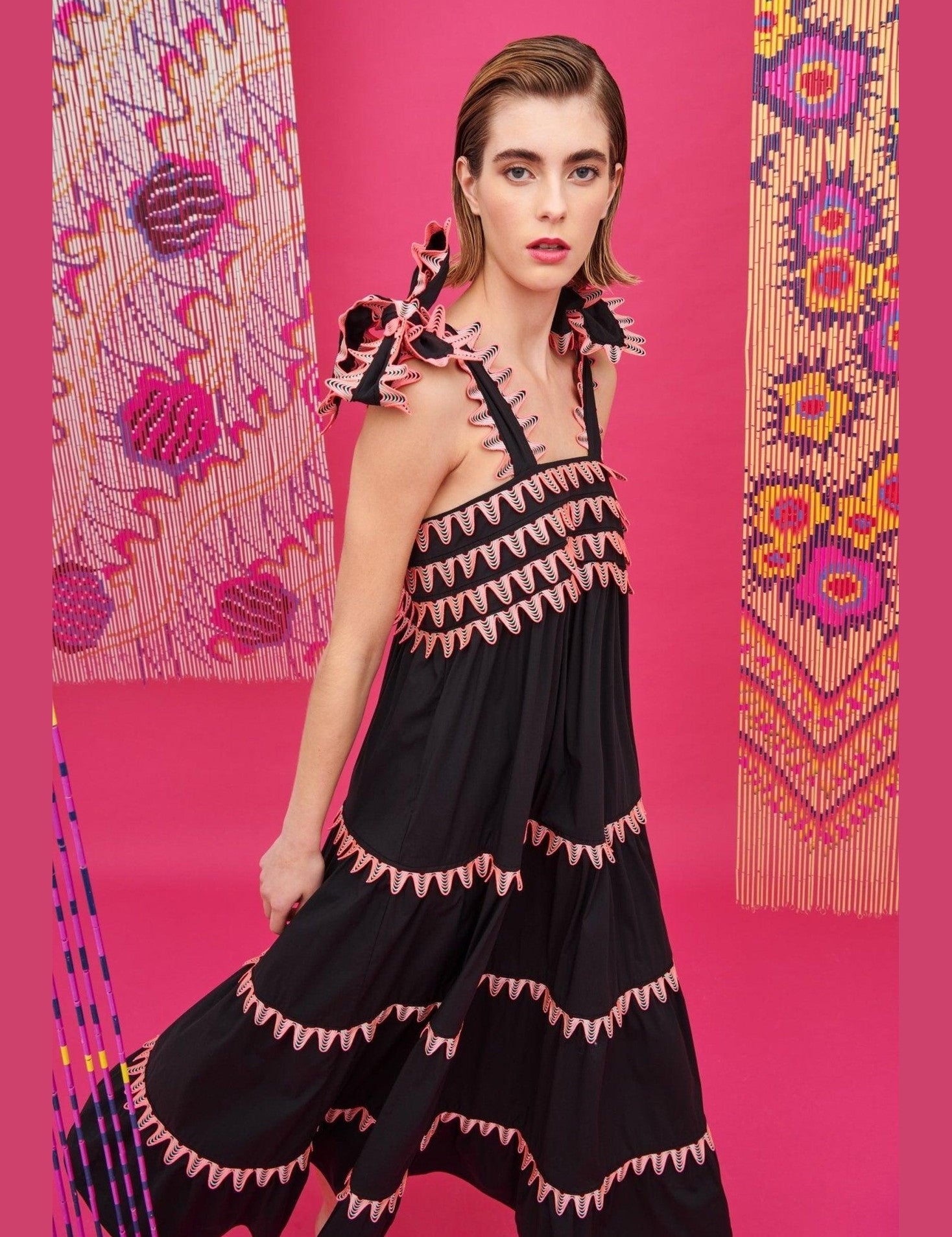 kelly-dress-black-826132.jpg