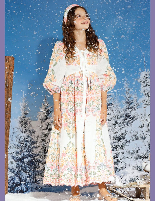 lyla-embroidered-maxi-dress-multi-1_2_600x_c3f7b1d6-3822-4e8b-a0c0-0d66e323effb.jpg