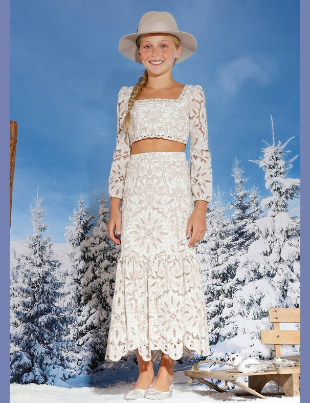 makayla-embroidered-top-skirt-creme-1_600x_9c6304a9-051c-47f7-a011-78854dd33192.jpg