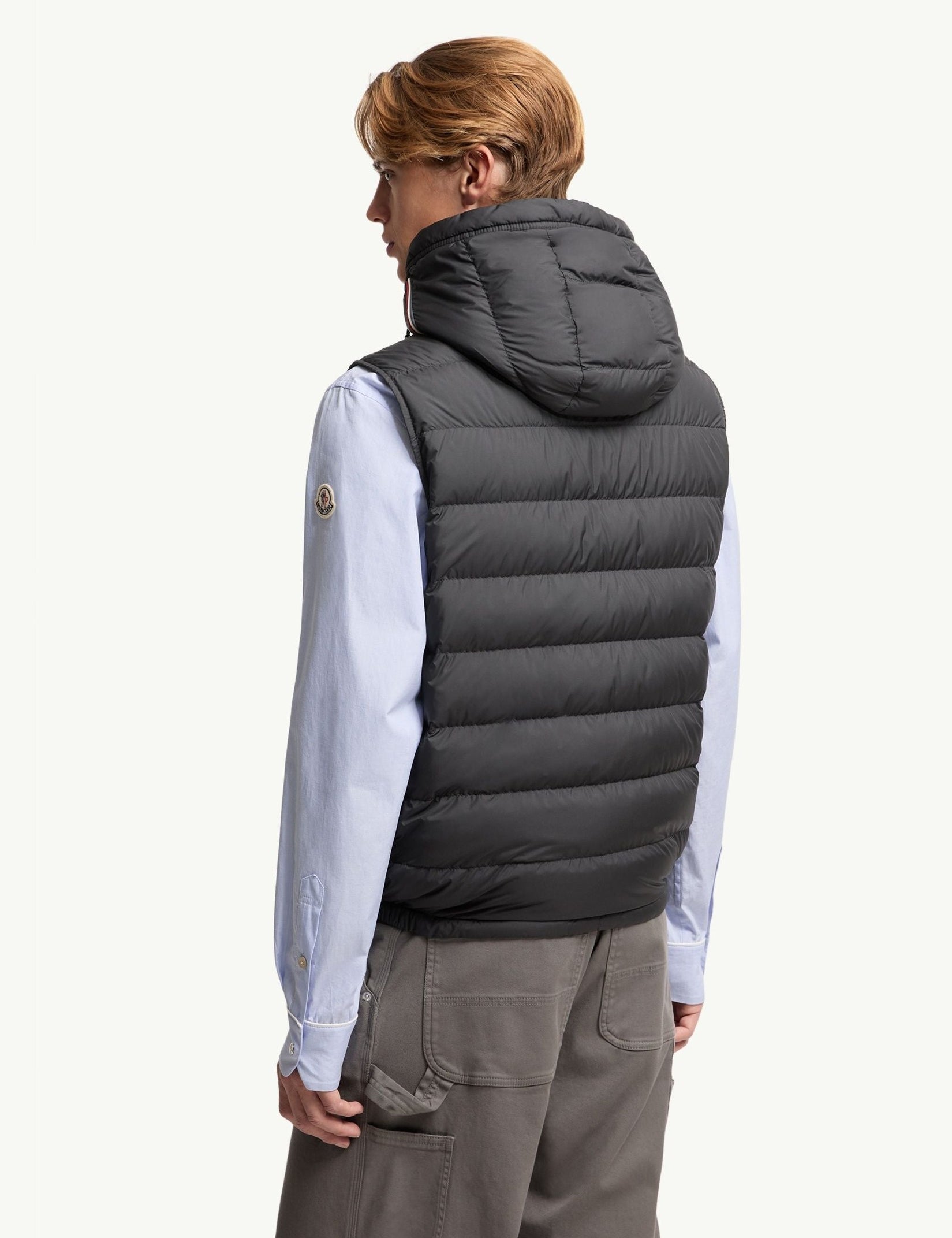 marseillan-hooded-down-vest-men-black-moncler-4.jpg