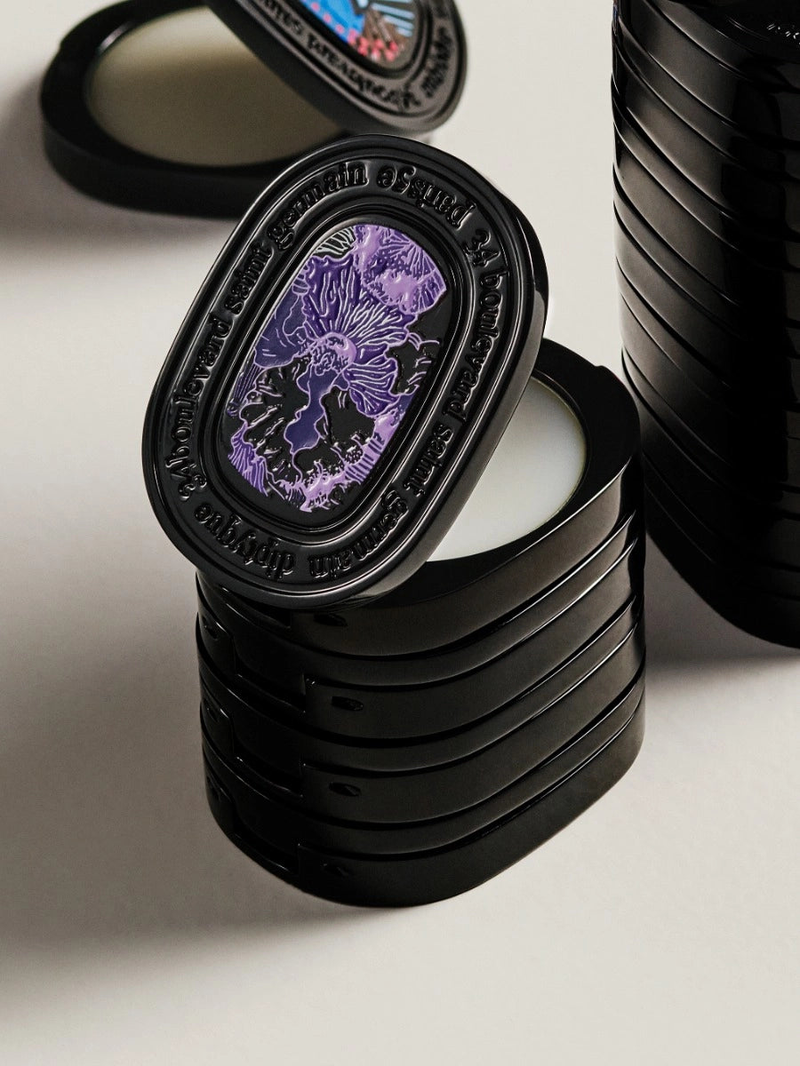 Refill for perfumed brocch fleur de peau