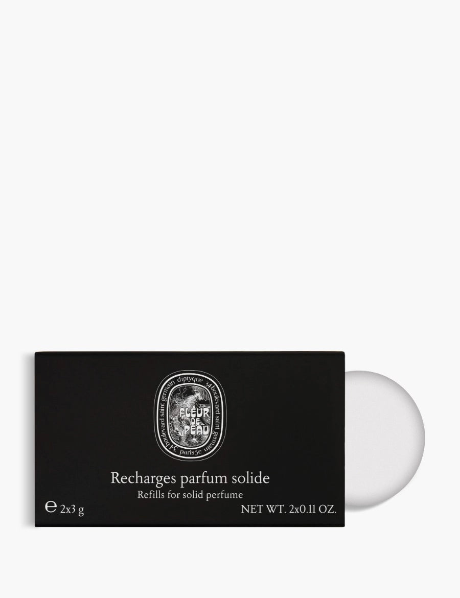 recharges-parfum-solide_fleur-de-peau-2025_rsolidefdp_rvb_hd_fond-gris_spec-ecom_1_diptyque_1.webp