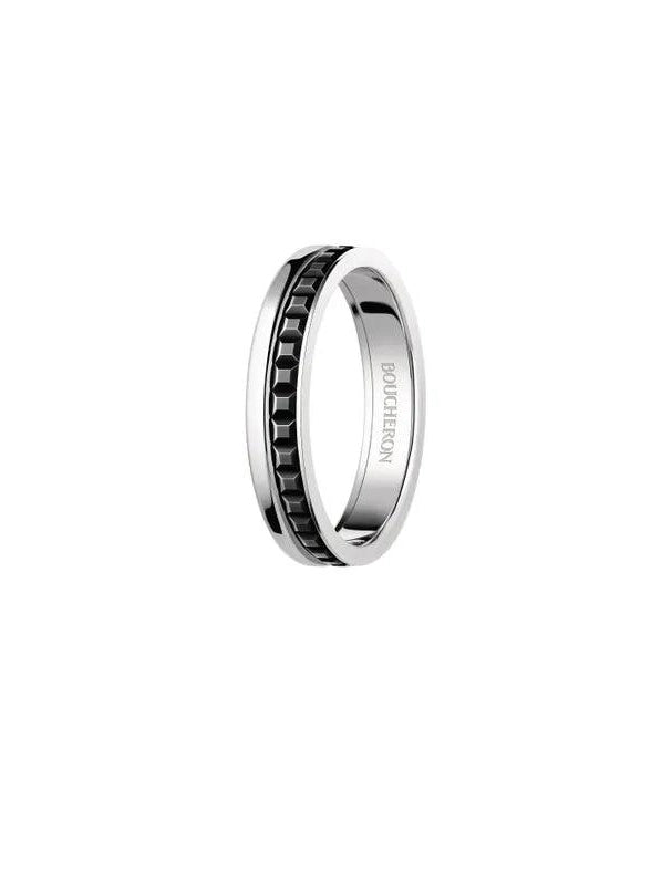 Quatre black edition wedding band