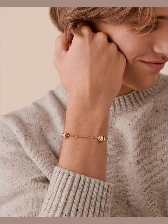Quatre classique bracelet, 
2 motifs