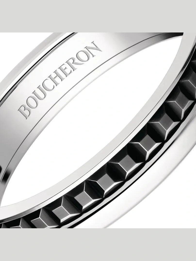 Quatre black edition wedding band