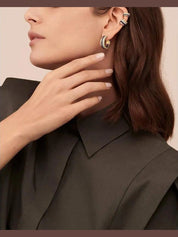 Quatre classique small single clip earring