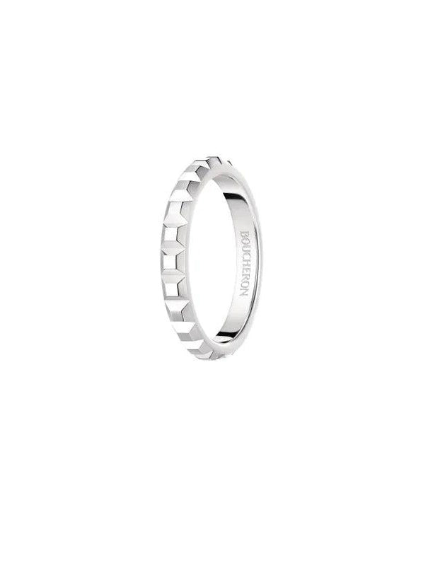 Clou de paris platinum wedding band