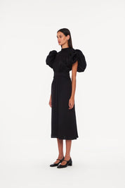 فستان بلا اكمام