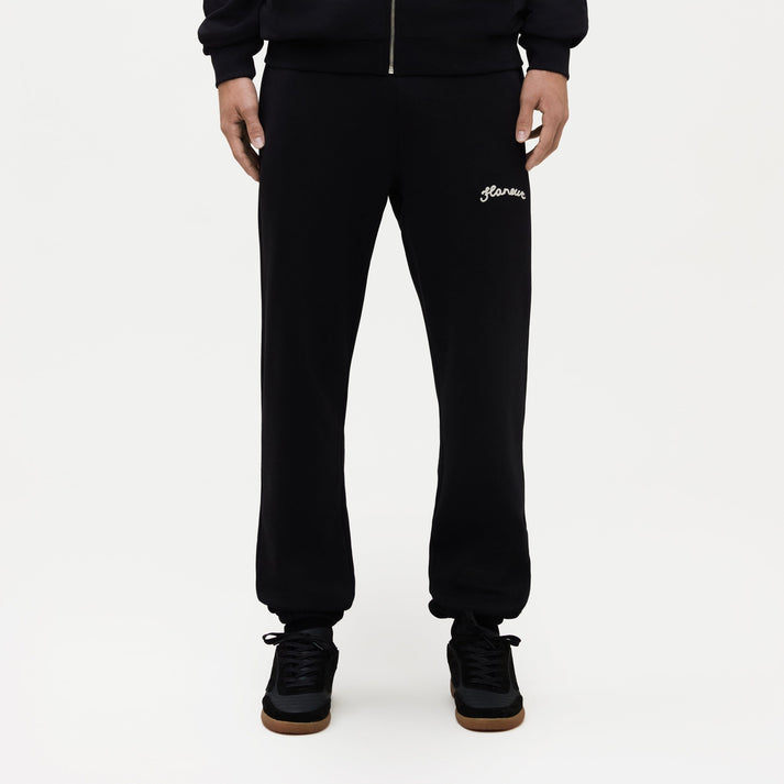 signature-sweatpants-black-724163.jpg