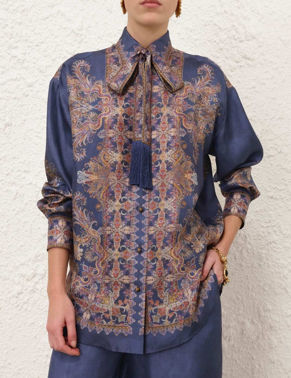 top-l09-9676-1111-vc-navypaisley-110626-1804.jpg