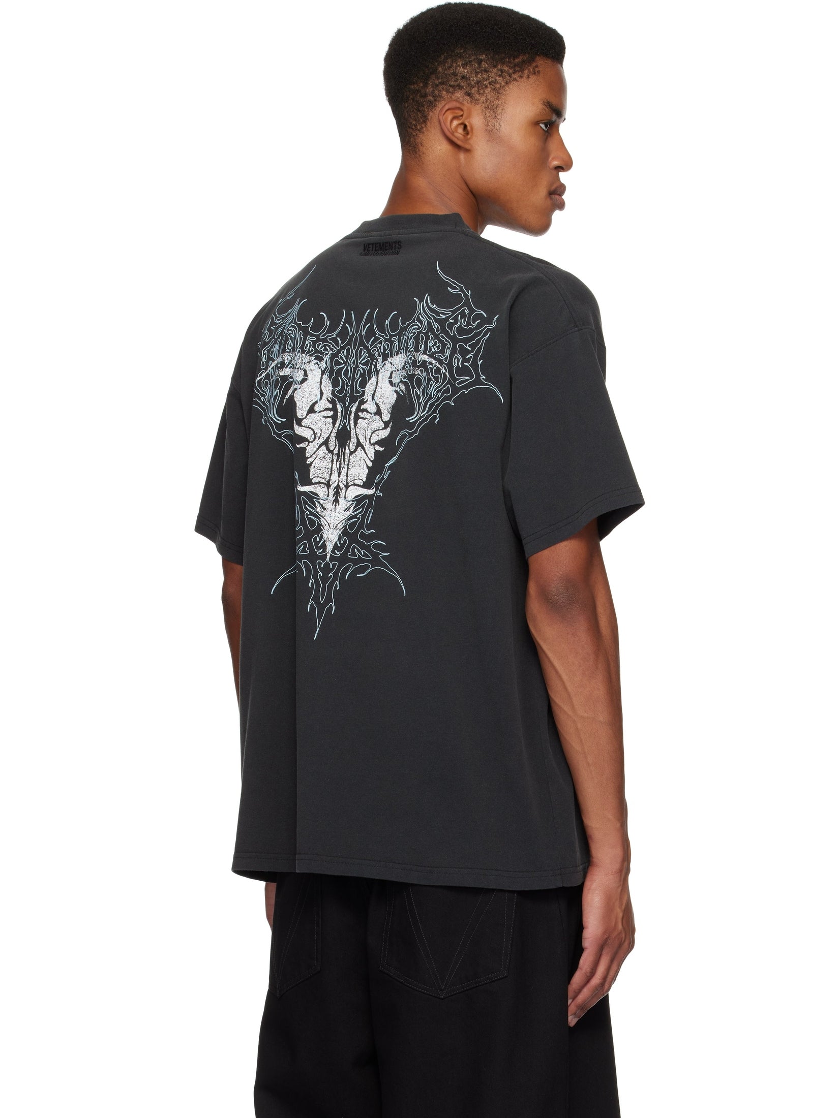 Black bone 'v' regular t-shirt