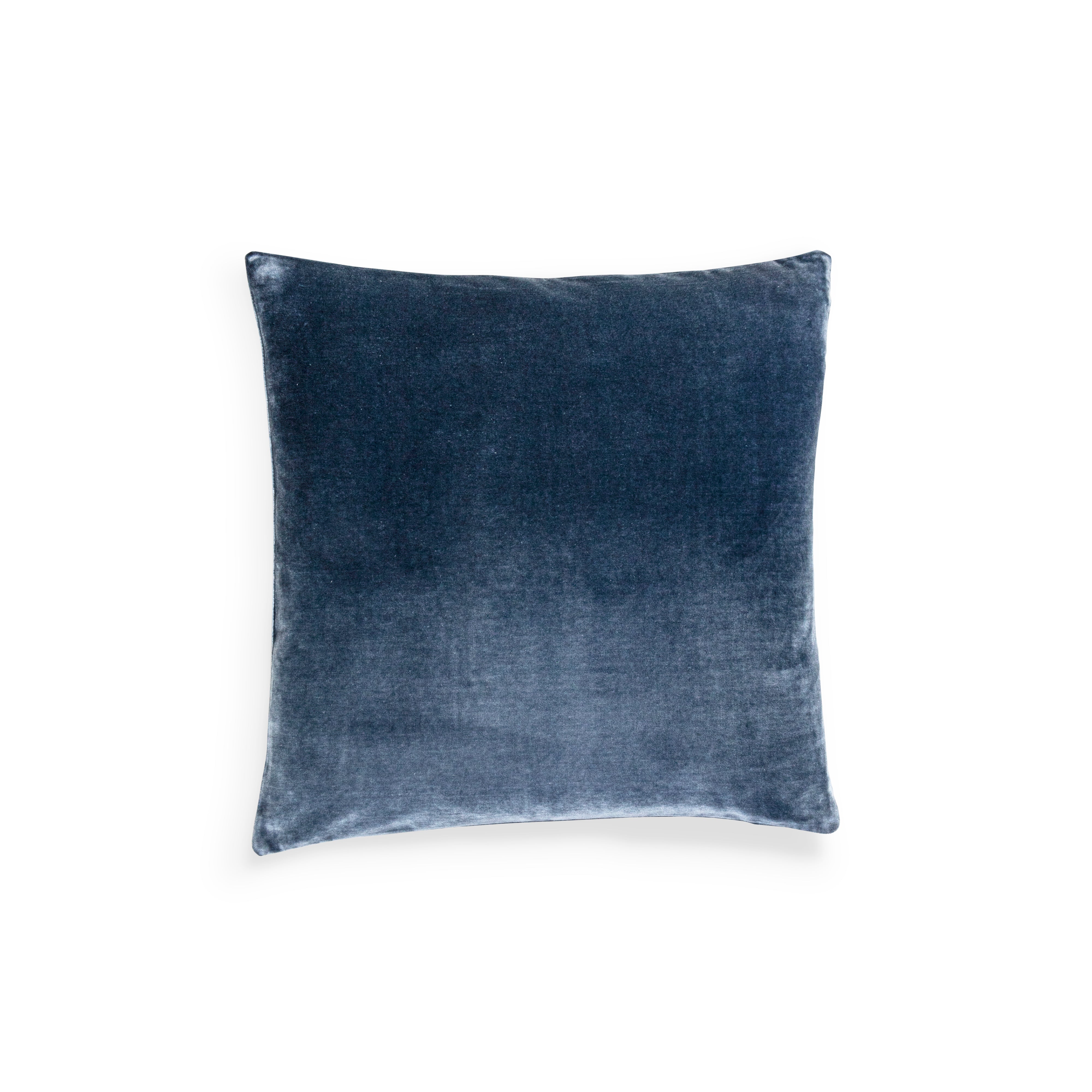 LUX.SILK VELVET - CUSHION W/ZIP