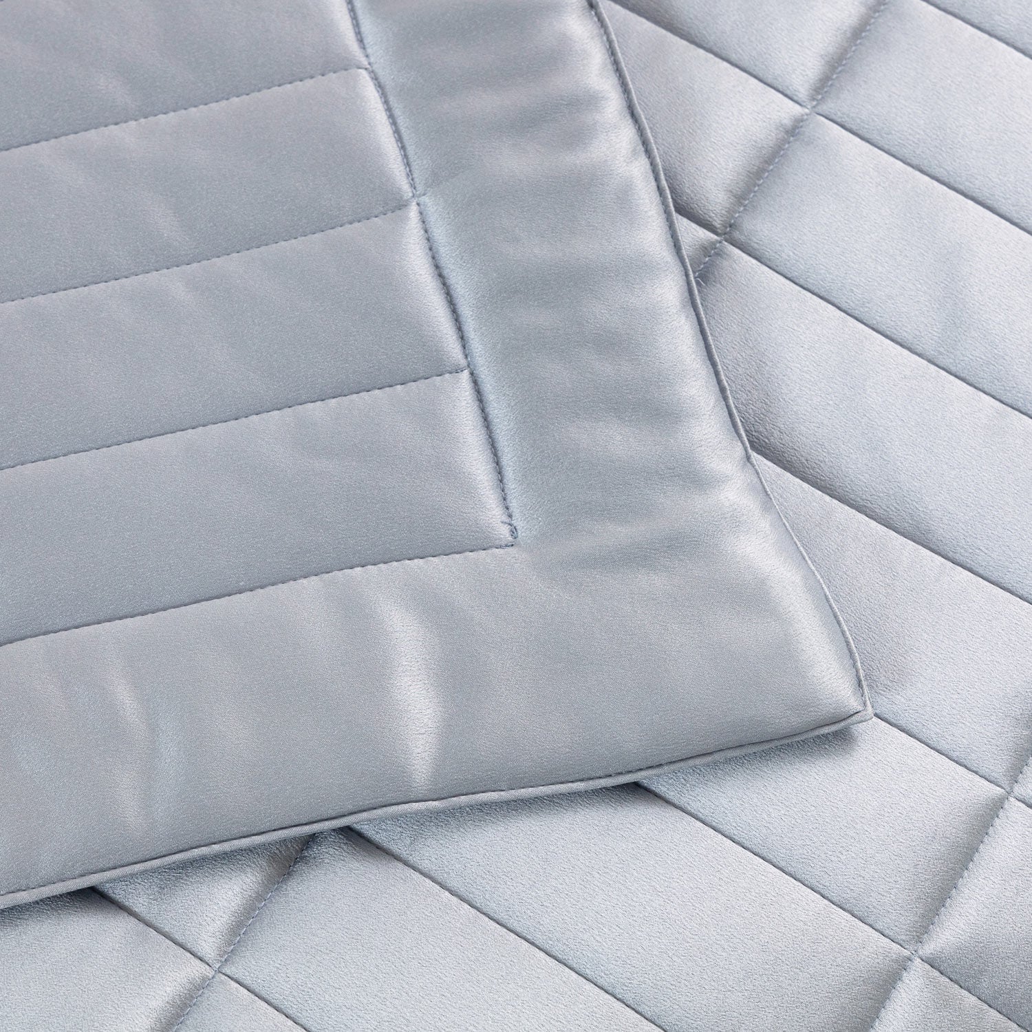 LUX. SILK - BED THROW