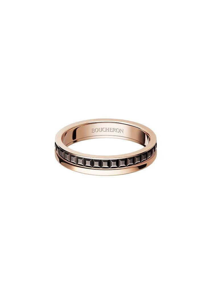 Quatre classique wedding band